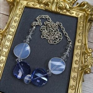 Elegant 925 Silver and Crystal Necklace